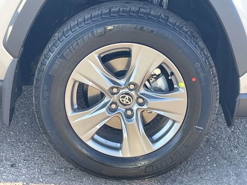 New 2025 Toyota RAV4 XLE image 9