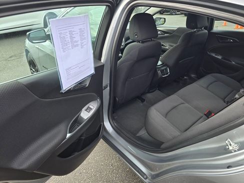 Used 2024 Chevrolet Malibu LT w/ Sport Edition FWD image 15