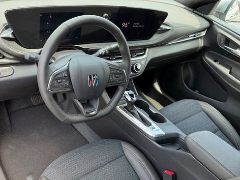 New 2025 Buick Envista Preferred w/ Convenience I Package image 13