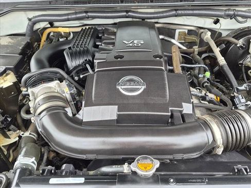Used 2018 Nissan Frontier SV AWD/4WD image 20
