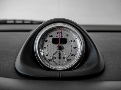 Used 2011 Porsche 911 Turbo image 22