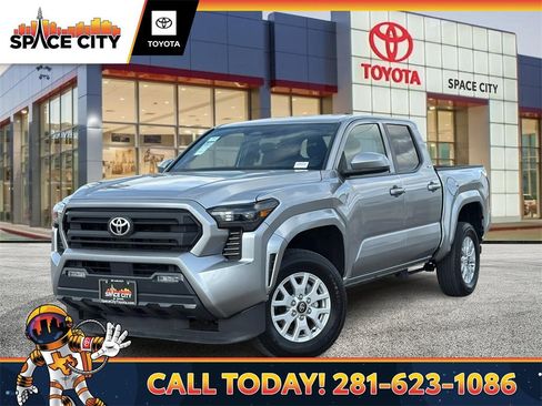 Used 2024 Toyota Tacoma SR5 image 1