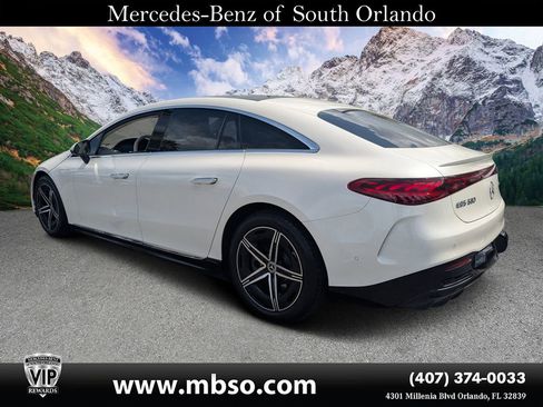 Certified 2023 Mercedes-Benz EQS 580 4MATIC Sedan image 19