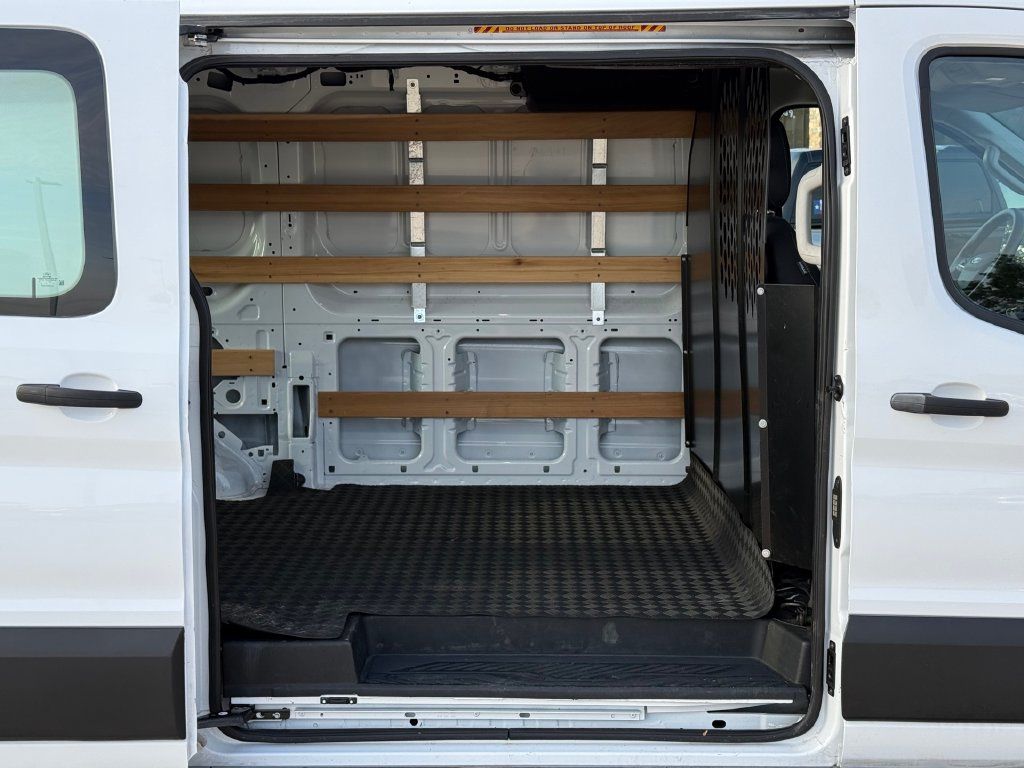 Used 2025 Ford Transit 250 Low Roof w/ Exterior Upgrade Package RWD image 20