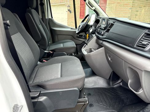 Used 2022 Ford Transit 250 148 High Roof Extended w/ Load Area Protection Package image 10