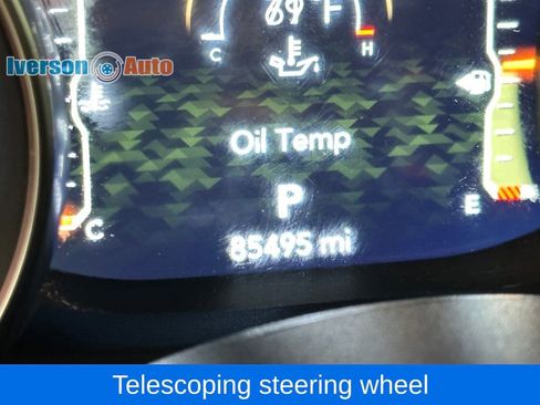 Used 2019 Jeep Wrangler Unlimited Sahara w/ Cold Weather Group image 20