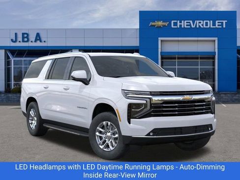 New 2026 Chevrolet Suburban LT w/ Comfort Package image 8