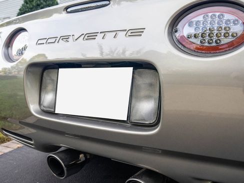 Used 2000 Chevrolet Corvette Coupe RWD image 93