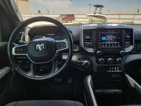 Used 2021 RAM 1500 Big Horn AWD/4WD image 11