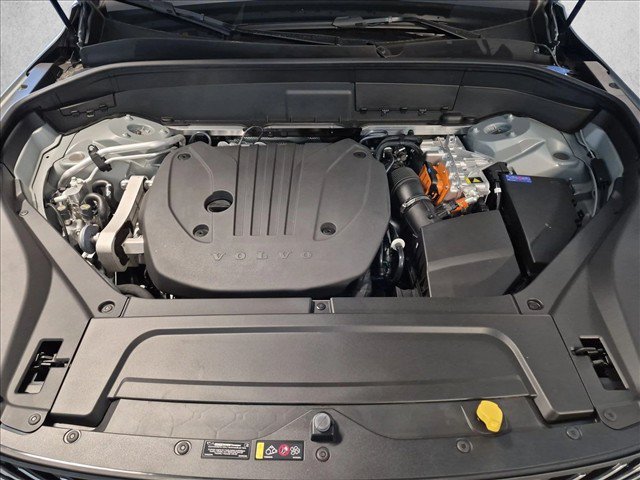 New 2027 Volvo XC90 T8 Plus AWD/4WD image 17
