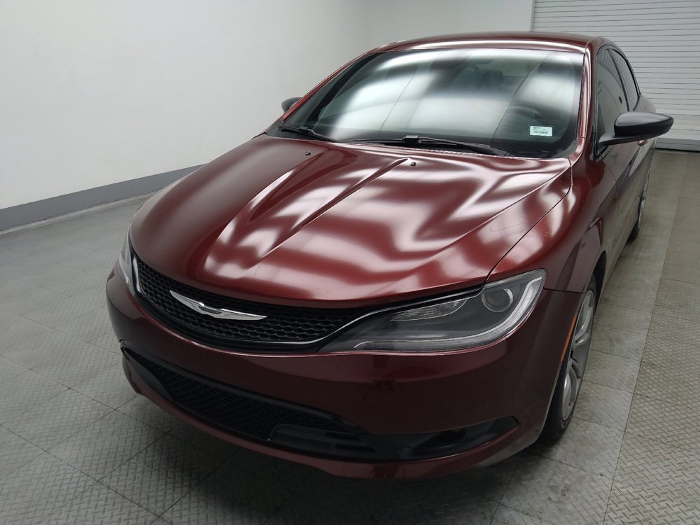 Used 2015 Chrysler 200 S FWD image 15