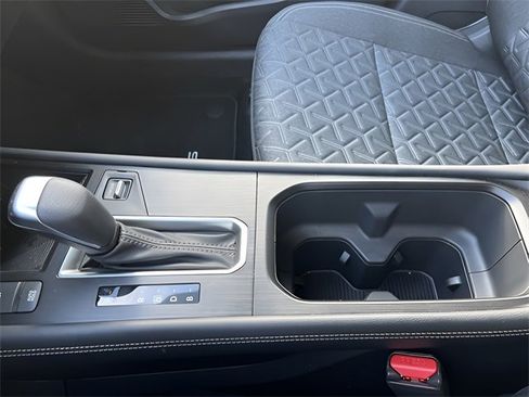 Used 2025 Nissan Kicks SV image 20