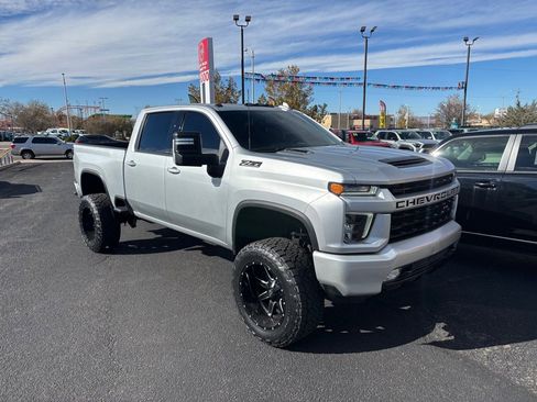 Used 2022 Chevrolet Silverado 2500 LTZ image 26
