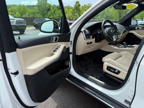 Used 2020 BMW X5 xDrive40i w/ Convenience Package AWD/4WD image 23