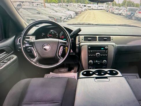 Used 2010 Chevrolet Tahoe LS image 15