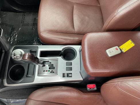 Used 2016 Toyota 4Runner Limited image 26