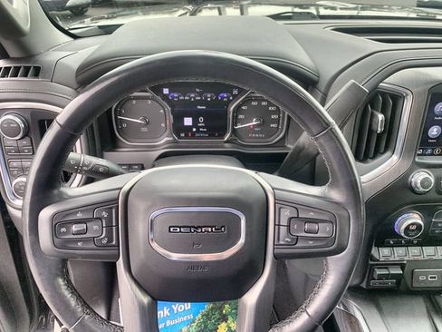 Used 2022 GMC Sierra 2500 Denali w/ Denali Ultimate Package AWD/4WD image 10