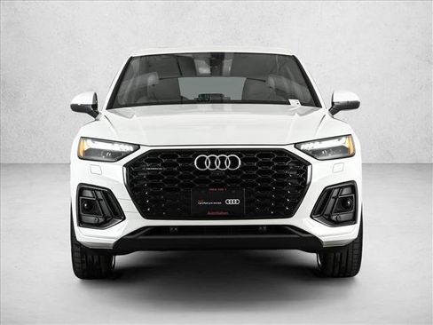 Certified 2023 Audi Q5 2.0T Prestige w/ Prestige Package AWD/4WD image 2