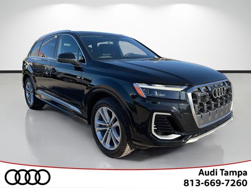 Used 2025 Audi Q7 Premium Plus image 1