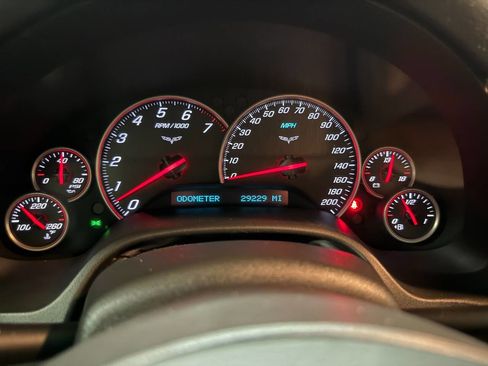 Used 2005 Chevrolet Corvette Coupe w/ Preferred Equipment Group image 26