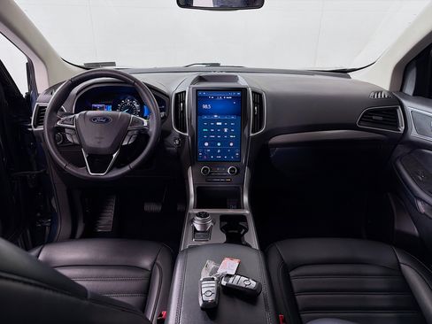 Used 2024 Ford Edge SEL w/ Convenience Package image 23
