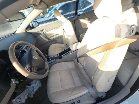 Used 2008 Volvo C70 T5 image 7