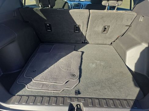 Used 2019 Chevrolet Equinox LT image 25