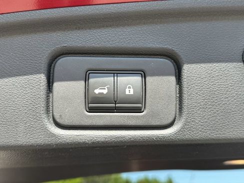 Certified 2023 Nissan Pathfinder SL AWD/4WD image 20
