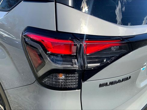 Certified 2025 Subaru Forester Limited AWD/4WD image 29