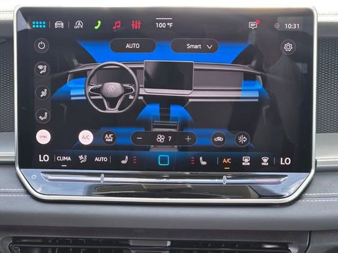 New 2026 Volkswagen Tiguan SE FWD image 18