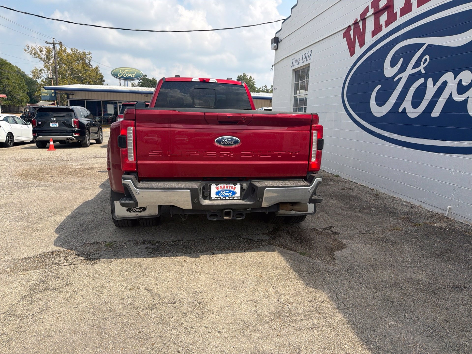 Used 2024 Ford F350 Lariat AWD/4WD image 6