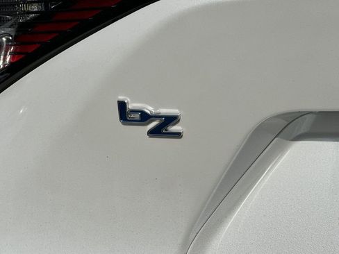 New 2026 Toyota bZ XLE Plus image 26