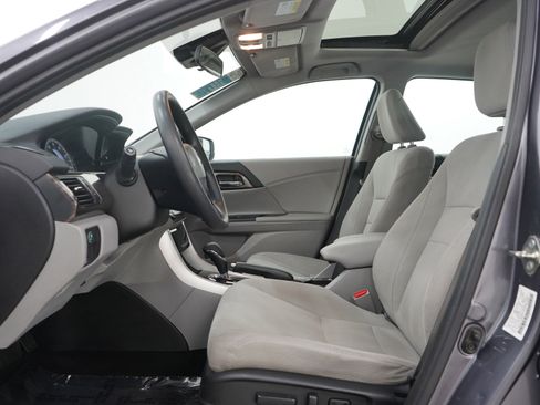 Used 2016 Honda Accord EX image 22
