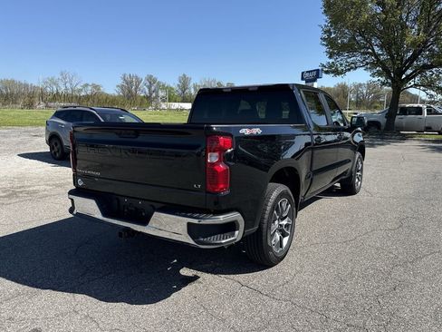 Used 2024 Chevrolet Silverado 1500 LT AWD/4WD image 5