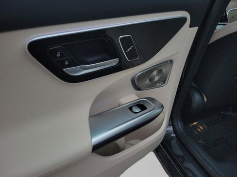 Certified 2025 Mercedes-Benz C 300 Sedan image 26