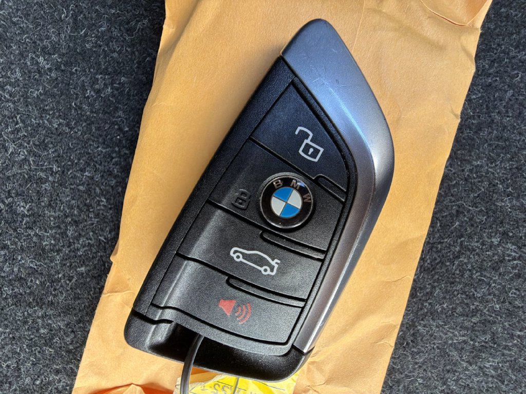 Used 2026 BMW 330i xDrive Sedan w/ M Sport Package AWD/4WD image 28