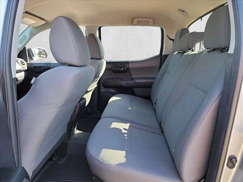 Used 2023 Toyota Tacoma SR AWD/4WD image 14