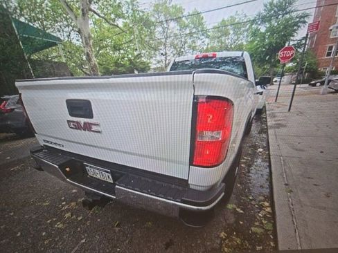 Used 2018 GMC Sierra 2500 4x4 Regular Cab image 3