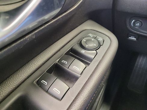Used 2019 GMC Terrain SLE w/ Driver Convenience Package FWD image 27