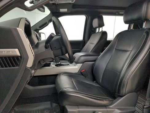 Used 2017 Ford F150 Lariat w/ Equipment Group 501A Mid AWD/4WD image 14