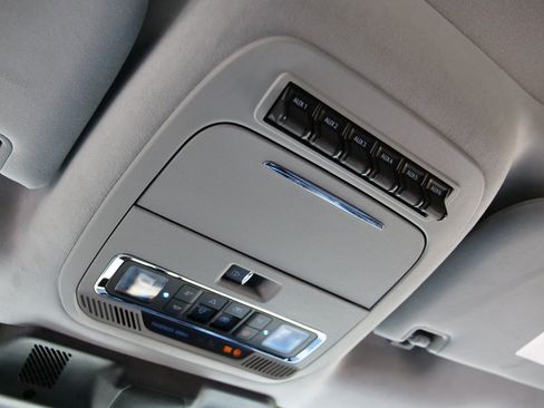 Used 2024 Ford F250 Limited w/ FX4 Off-Road Package AWD/4WD image 25