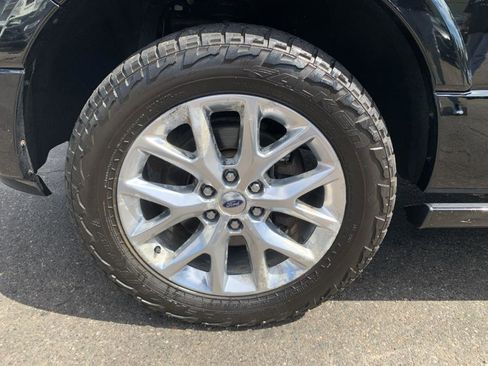 Used 2017 Ford Expedition Limited w/ Equipment Group 301A image 27