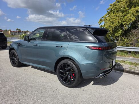 Certified 2024 Land Rover Range Rover Sport Dynamic SE image 2