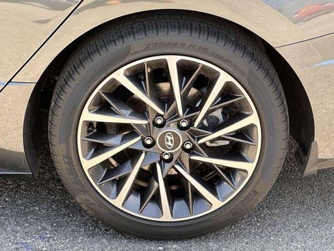 Certified 2022 Hyundai Sonata Limited FWD image 12