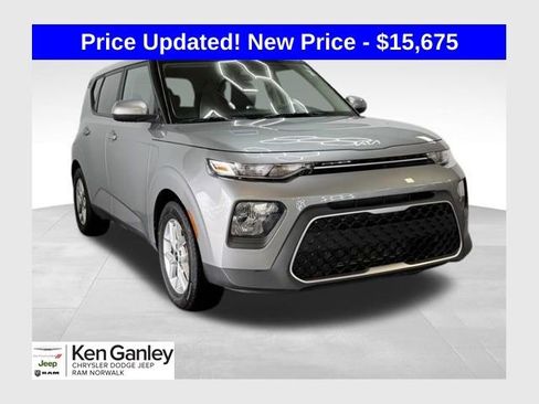 Used 2022 Kia Soul LX w/ Technology Package FWD image 1