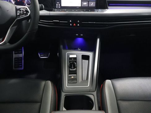 Used 2022 Volkswagen GTI Autobahn image 20