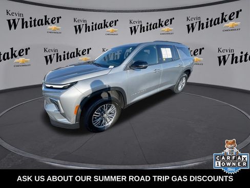 Certified 2026 Chevrolet Traverse LT FWD image 5