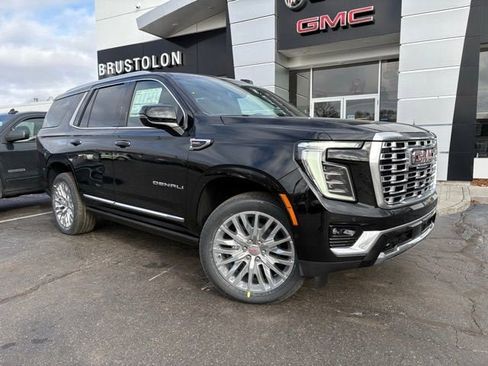 New 2026 GMC Yukon Denali image 4