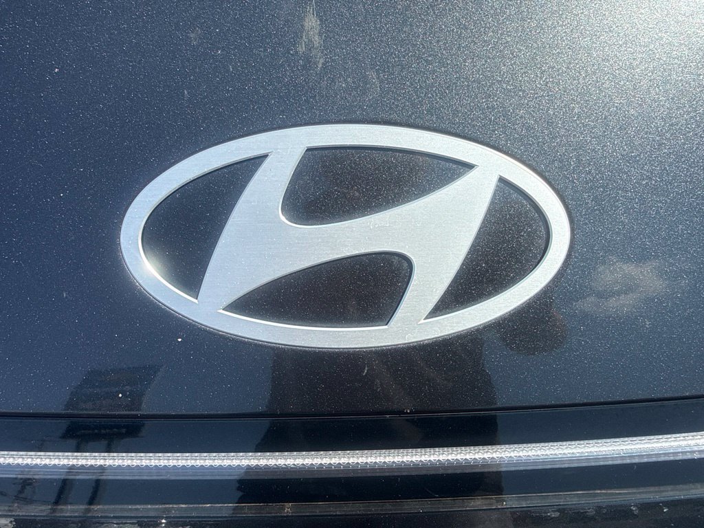Used 2025 Hyundai Sonata SEL FWD image 11