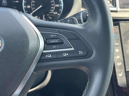 Used 2020 INFINITI QX50 Luxe w/ Navigation Package FWD image 29